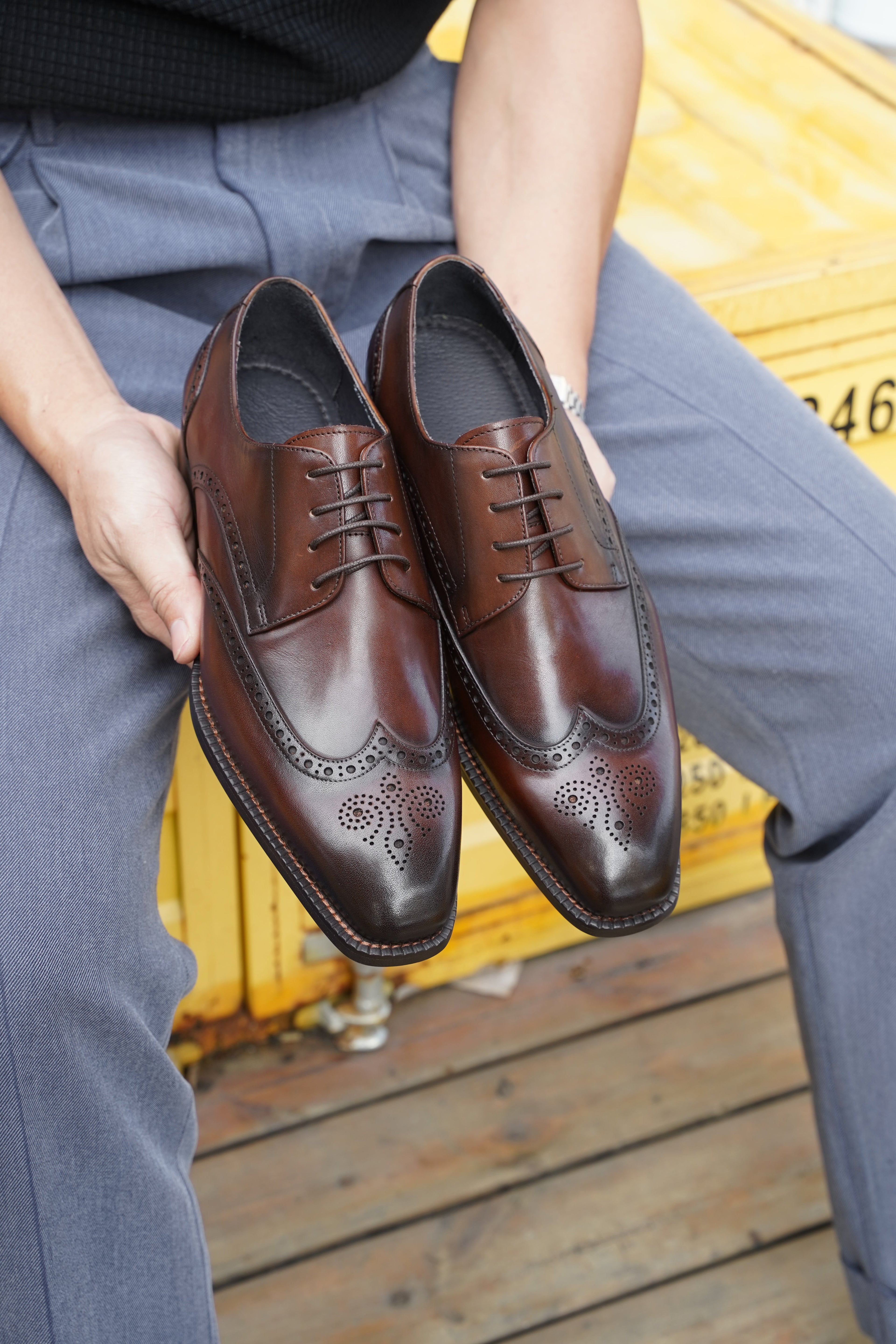 Mogghal Leather Shoes