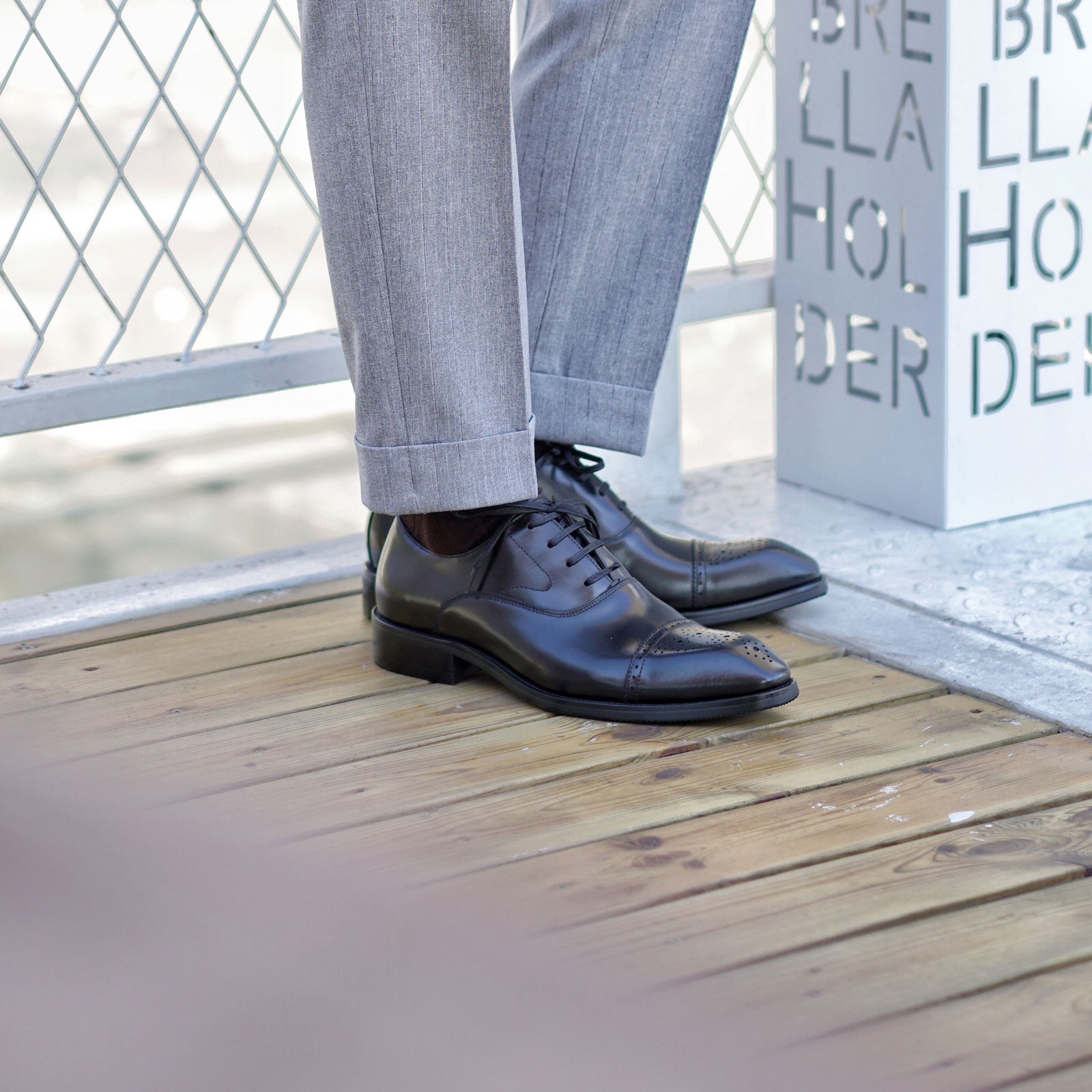 JUSTIN - Wholecut Men Oxfords