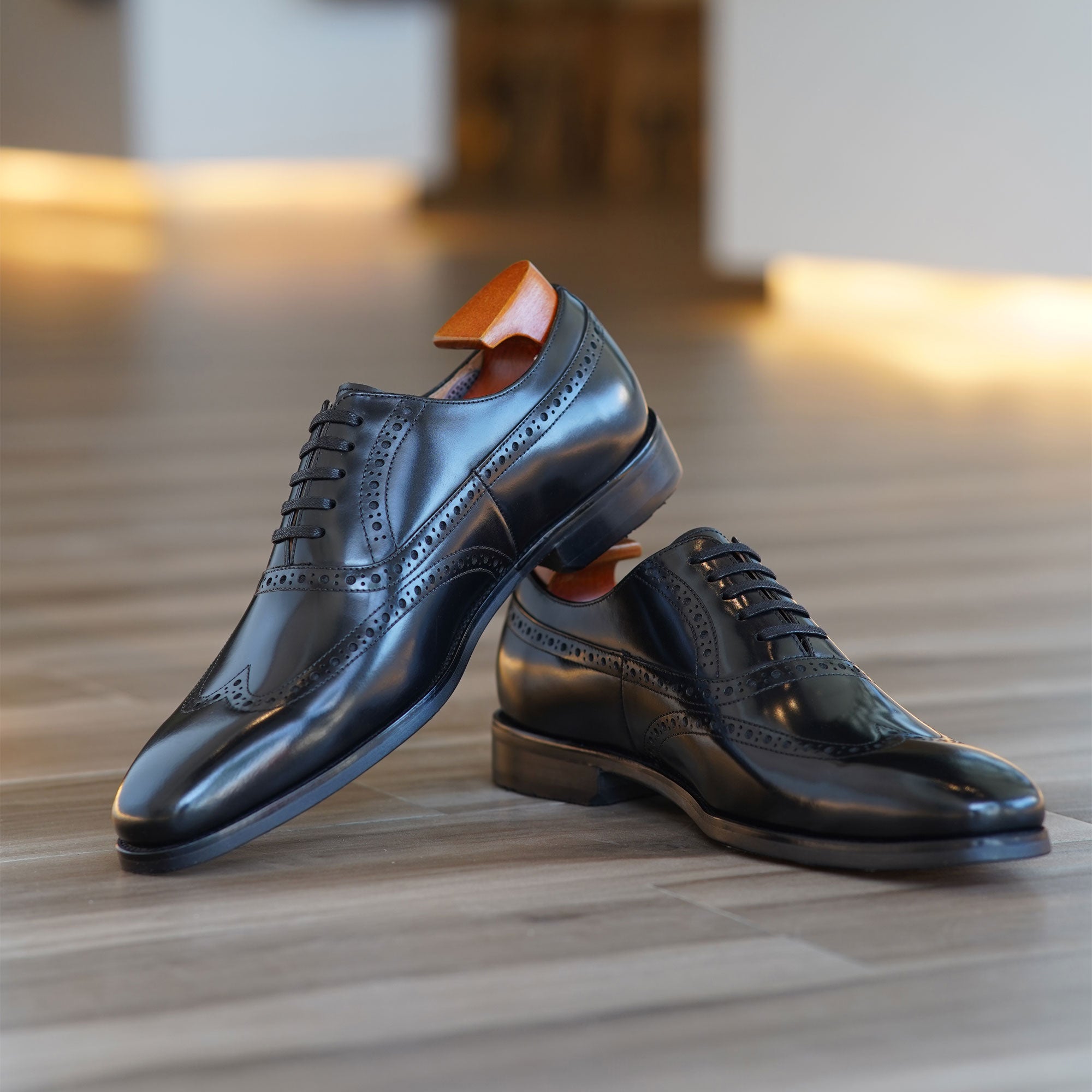 STATESMAN -  Brogue Oxfords Men