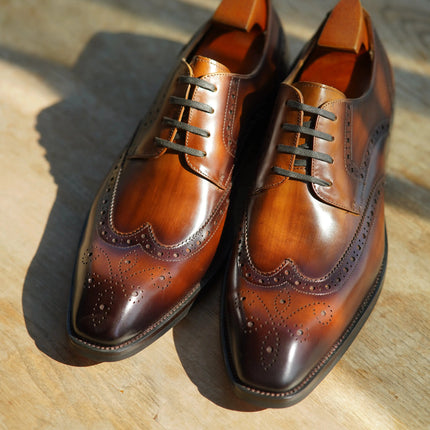 Mogghal | Carpenter - MOGGHAL