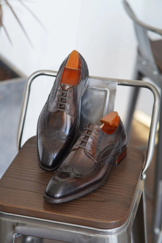 Mogghal | Carpenter - MOGGHAL