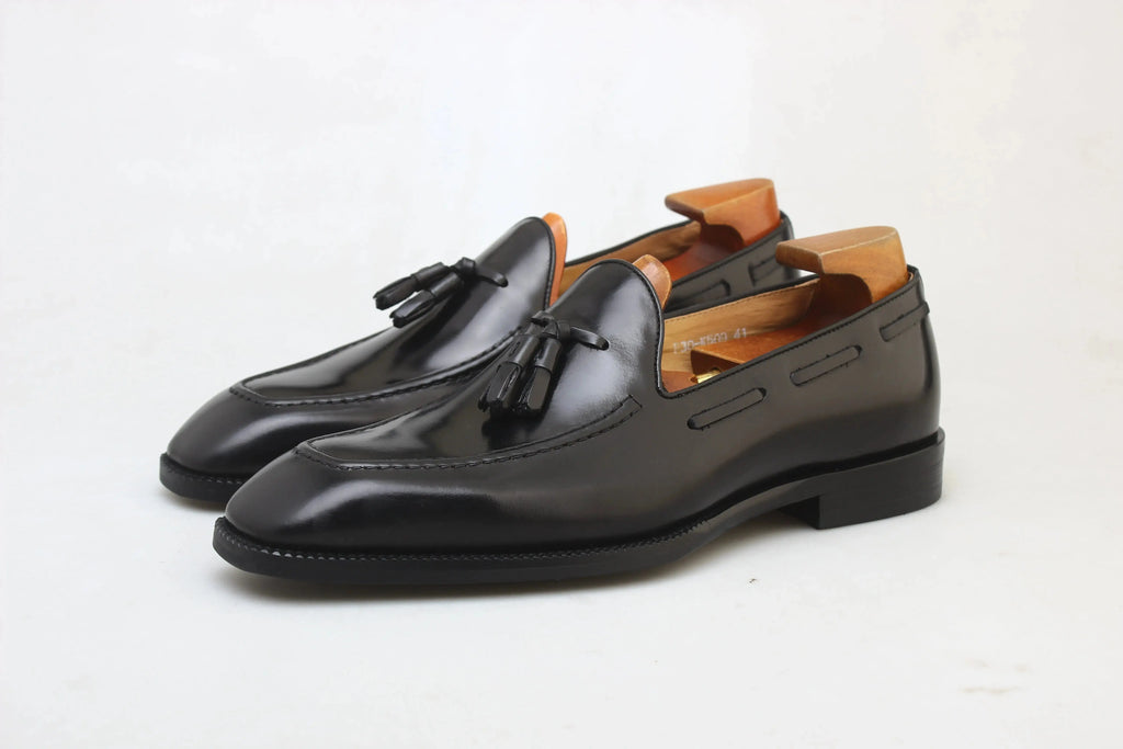 Mogghal | Tassel Classic Loafers - MOGGHAL